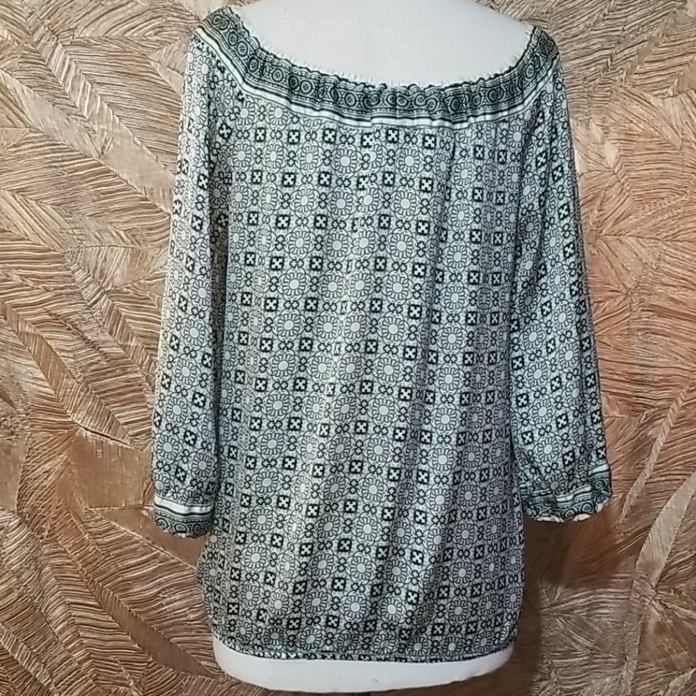 Max Studio Blouse - Picture 2 of 3